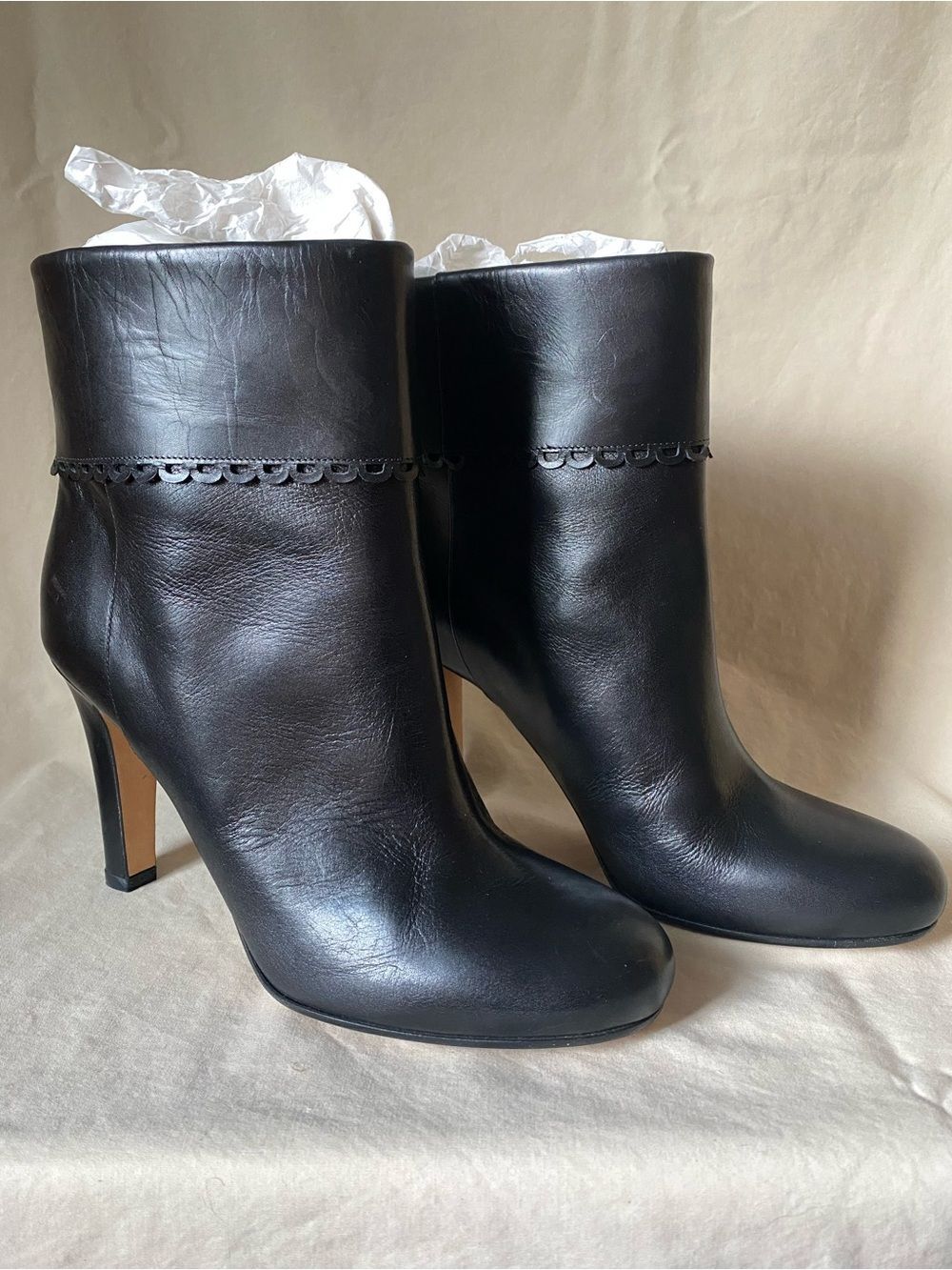 kate spade | Black Leather Scalloped-Trim Stilleto Ankle Boots Women's 10